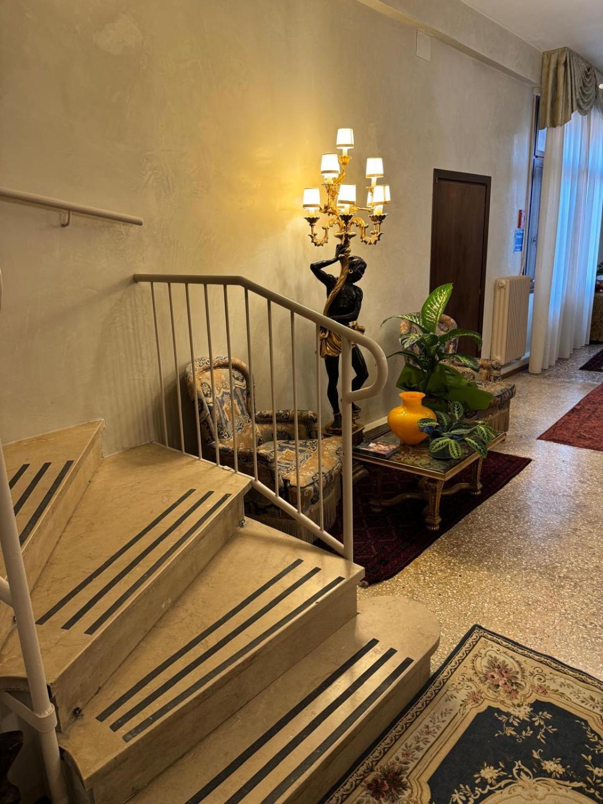 Hotel Guerrato Венеция Екстериор снимка